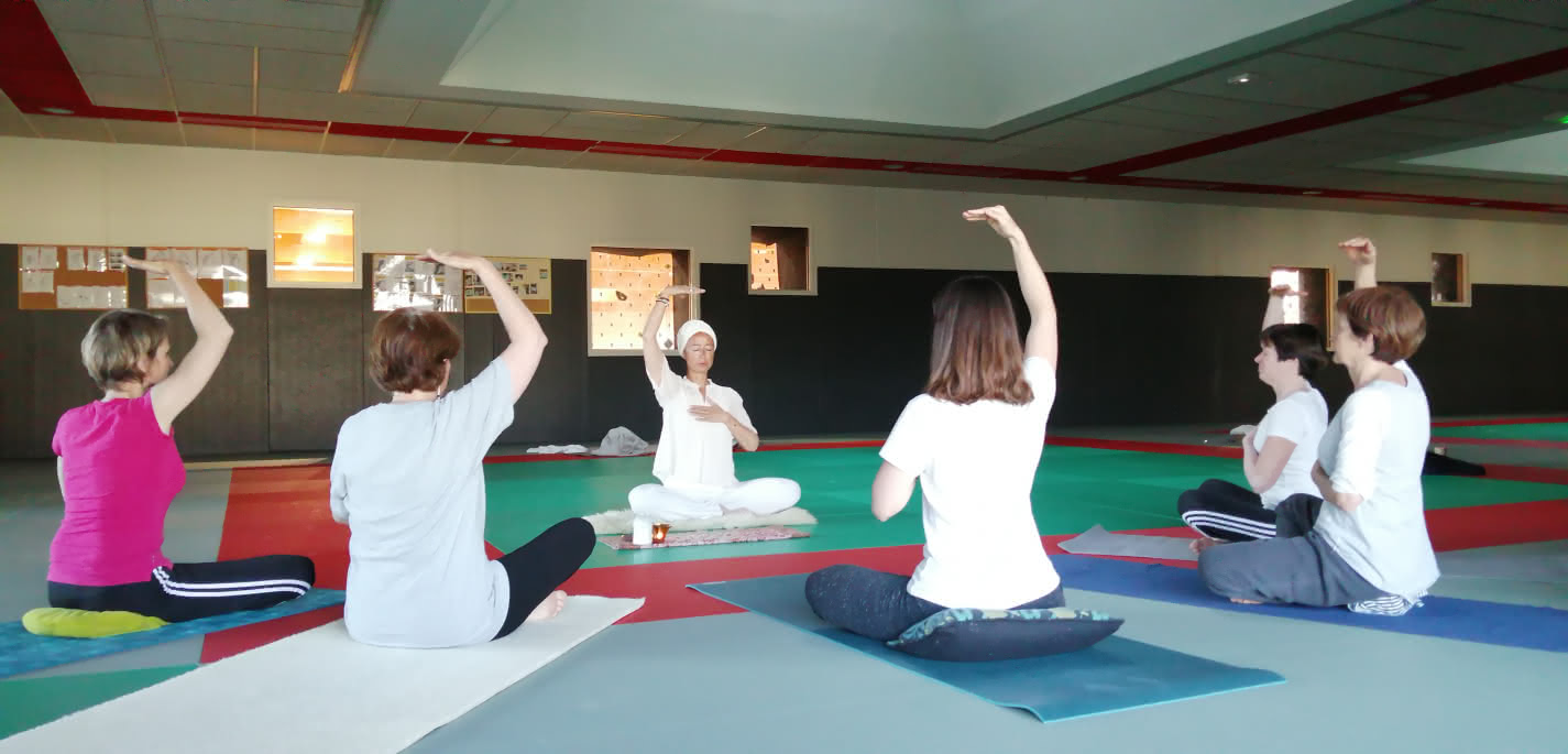 Chardi Kala Yoga