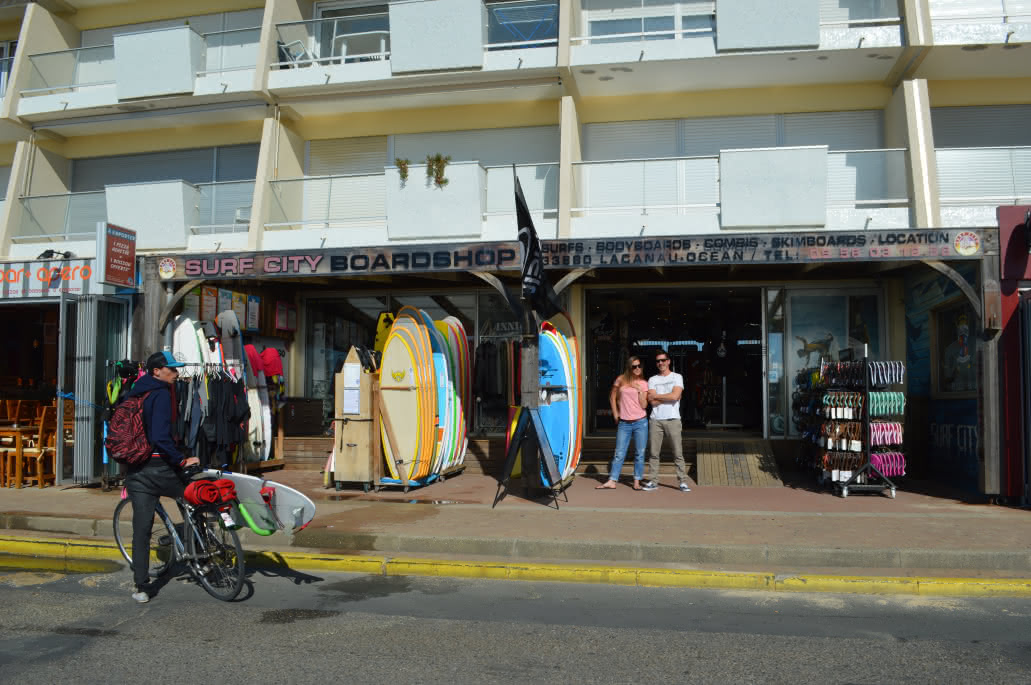 Commerces Lacanau Surf City1