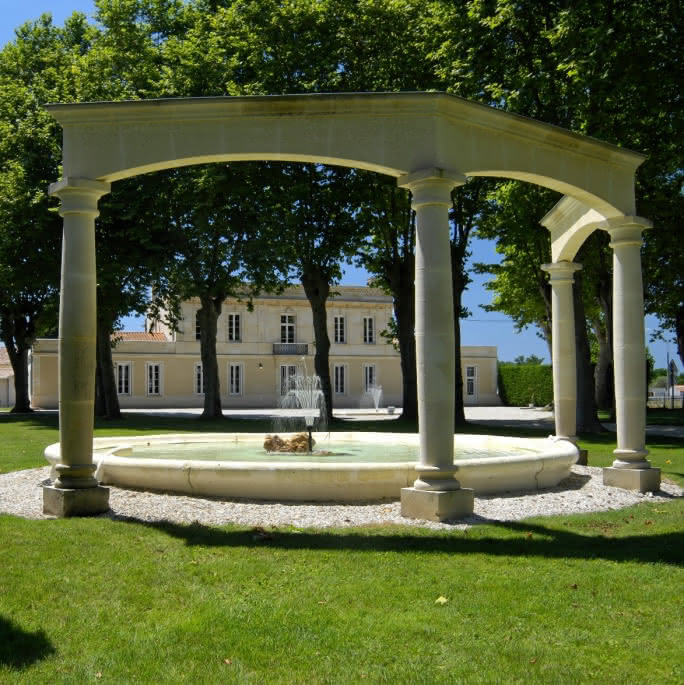 Château Haut Breton Larigaudière - Trianon